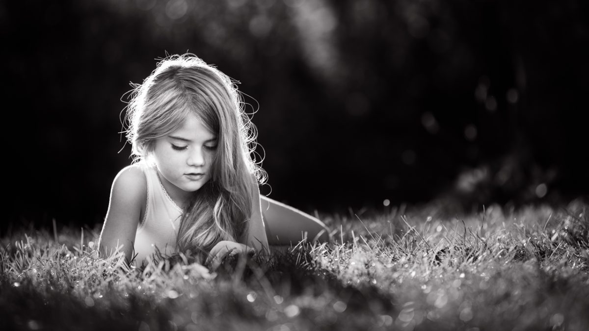 Meg Bitton — Backlit Black and White Post Processing