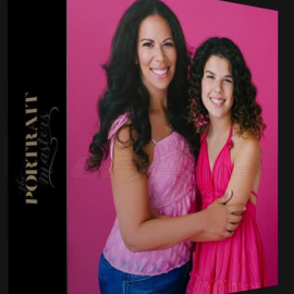 THE PORTRAIT MASTERS – MOTHER & DAUGHTER IN A STUDIO SHARE (Premium)